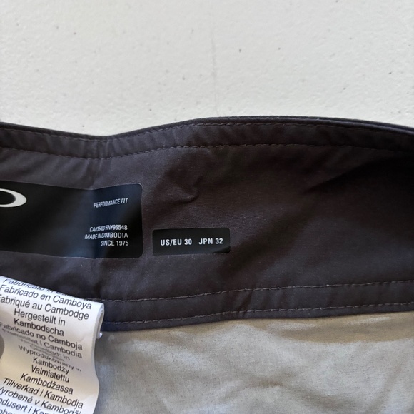 New mens Oakley board shorts - Picture 5 of 6